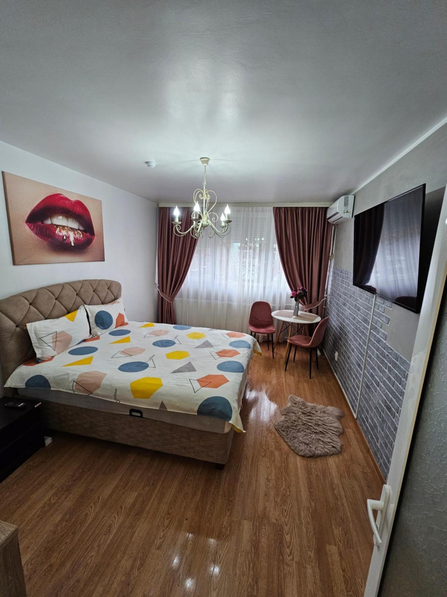 Chic Apartment- Place To Remember Galati  Room photo